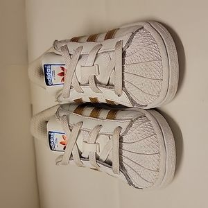 Adidas toddler size 8